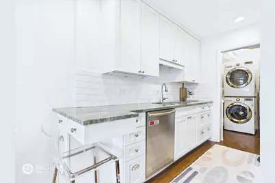 339 Greenleaf Avenue #D, Wilmette, IL 60091 - Photo 12