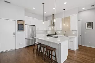 5 N Oakley Blvd, Chicago, IL 60612 - Photo 4