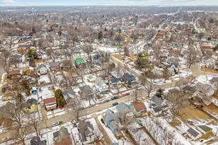 1128 Grant Ave, Rockford, IL 61103 - Photo 40