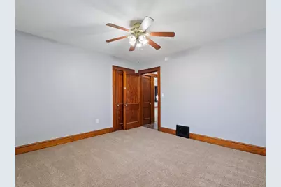 2449 21st Avenue, Rock Island, IL 61201 - Photo 34