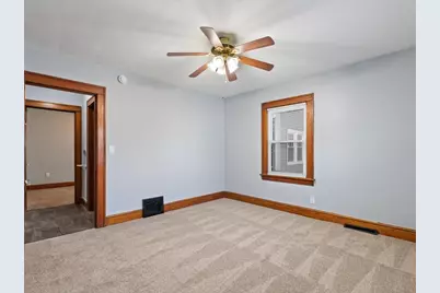 2449 21st Avenue, Rock Island, IL 61201 - Photo 32