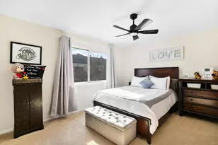 1879 Independence Ct, Gurnee, IL 60031 - Photo 10