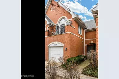 4228 W Harrington Lane, Chicago, IL 60646 - Photo 2