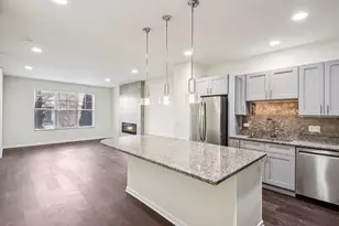 905 Times Square Dr, Aurora, IL 60504 - Photo 8