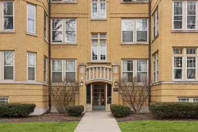 38 Washington Boulevard #1, Oak Park, IL 60302 - Photo 2