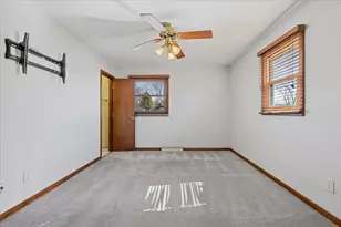 921 Knollside Rd, New Lenox, IL 60451 - Photo 8