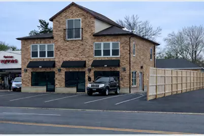 917 E Oakton Street #A, Des Plaines, IL 60018 - Photo 2