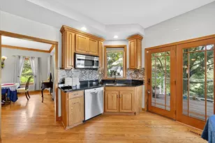 4 Bernay Ct, Cary, IL 60013 - Photo 14