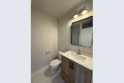 2411 N Kennicott Drive #2B, Arlington Heights, IL 60004 - Photo 10