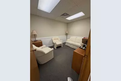 2535 Bethany Road #201, Sycamore, IL 60178 - Photo 8