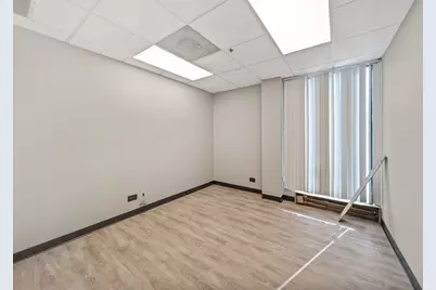 1980 S. Carboy Road, Mount Prospect, IL 60056 - Photo 12