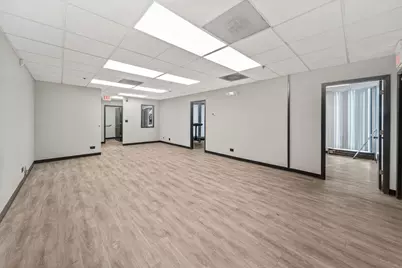 1980 S. Carboy Road, Mount Prospect, IL 60056 - Photo 8