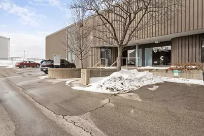 1980 S. Carboy Road, Mount Prospect, IL 60056 - Photo 14