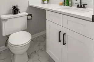 2308 N Old Hicks Rd, Palatine, IL 60074 - Photo 8