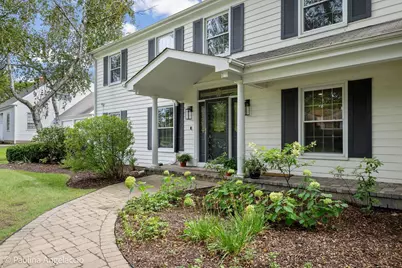 743 S Country Drive, Barrington, IL 60010 - Photo 2