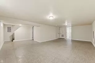 16364 Evans Ave, South Holland, IL 60473 - Photo 30