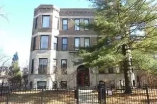 4053 N Kenmore Ave, Chicago, IL 60613 - Photo 1