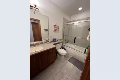 4053 N Kenmore Avenue #2N, Chicago, IL 60613 - Photo 14