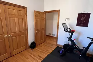 4053 N Kenmore Ave, Chicago, IL 60613 - Photo 10