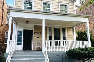 7047 S Eberhart Ave, Chicago, IL 60637 - Photo 1