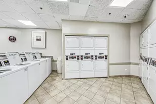 3660 N Lake Shore Dr, Chicago, IL 60613 - Photo 42