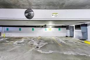 3660 N Lake Shore Dr, Chicago, IL 60613 - Photo 44