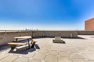 3660 N Lake Shore Dr, Chicago, IL 60613 - Photo 36