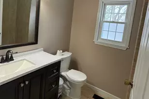 30W011 Kensington Dr, Warrenville, IL 60555 - Photo 12