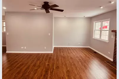 30W011 Kensington Drive, Warrenville, IL 60555 - Photo 6