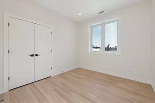 4536 S Prairie Ave, Chicago, IL 60653 - Photo 16