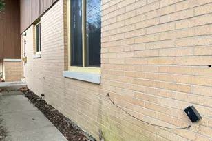 401 Eliot Dr, Urbana, IL 61801 - Photo 2