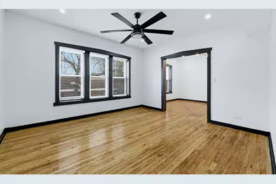 131 E 72nd Street #2E, Chicago, IL 60619 - Photo 2