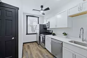 131 E 72nd St, Chicago, IL 60619 - Photo 6