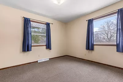 2035 Stornway Drive, Rockford, IL 61107 - Photo 16