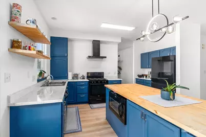 951 Canyon Trail Court, Yorkville, IL 60560 - Photo 10