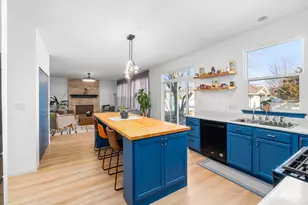 951 Canyon Trl Ct, Yorkville, IL 60560 - Photo 8