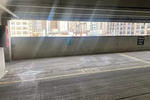 111 W Maple St, Chicago, IL 60610 - Photo 24