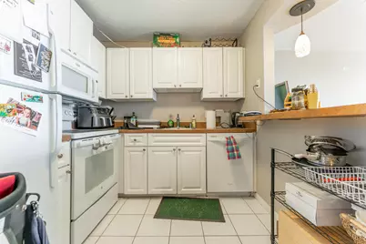 111 W Maple Street #3110, Chicago, IL 60610 - Photo 4