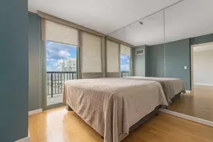 111 W Maple St, Chicago, IL 60610 - Photo 18