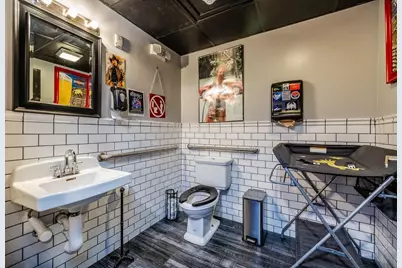 6833 Stanley Avenue, Berwyn, IL 60402 - Photo 14