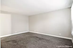 1313 Cherokee Dr, Round Lake Beach, IL 60073 - Photo 6