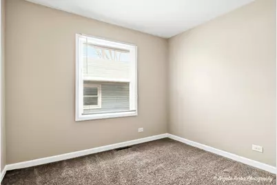 1313 Cherokee Drive, Round Lake Beach, IL 60073 - Photo 12