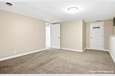 1313 Cherokee Drive, Round Lake Beach, IL 60073 - Photo 20