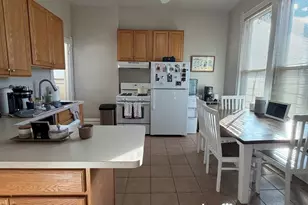 3730 N Sheffield Ave, Chicago, IL 60613 - Photo 12