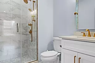 4337 S Berkeley Ave, Chicago, IL 60653 - Photo 20