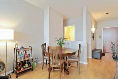 210 S Des Plaines Street #2104, Chicago, IL 60661 - Photo 6