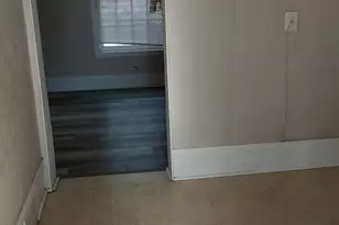 [Address not provided], Waukegan, IL 60085 - Photo 10