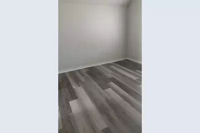 [Address not provided], Waukegan, IL 60085 - Photo 12