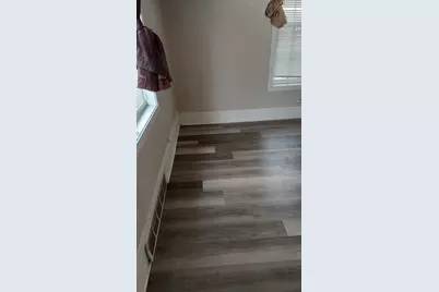 [Address not provided], Waukegan, IL 60085 - Photo 8