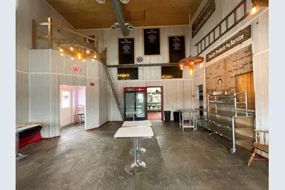 2245 S Eastwood Drive, Woodstock, IL 60098 - Photo 4